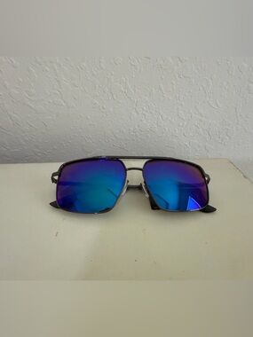 NWT True Religion Unisex Sunglasses